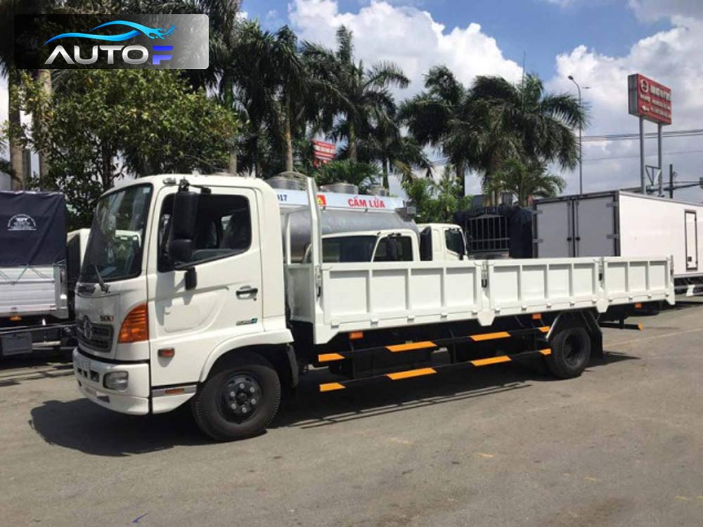 Xe tải Hino FC9JLTC (6.4t - 6.7m) thùng lửng